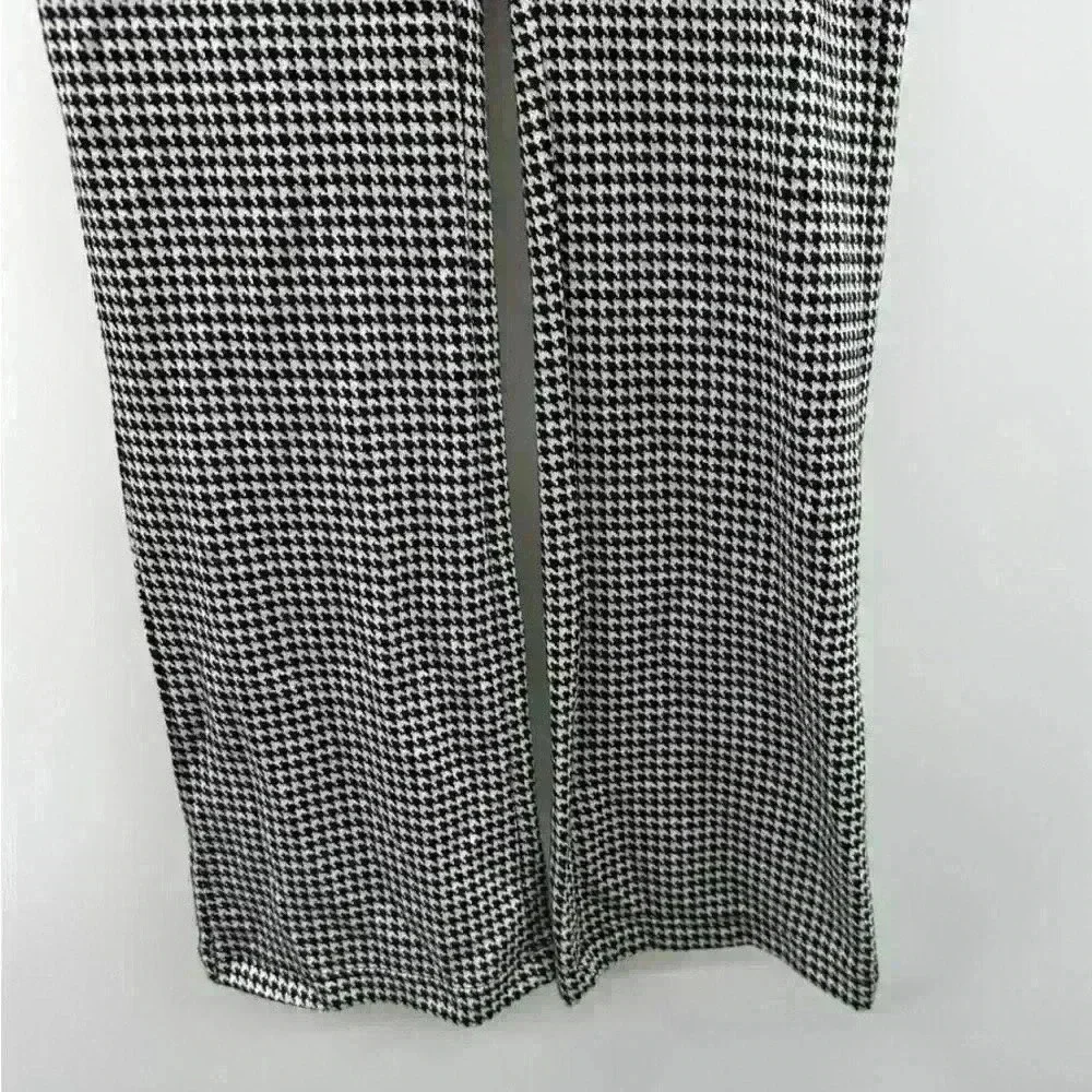 Urban Outfitters UO Casey Houndstooth Plaid Kick Flare Pull-On Pants